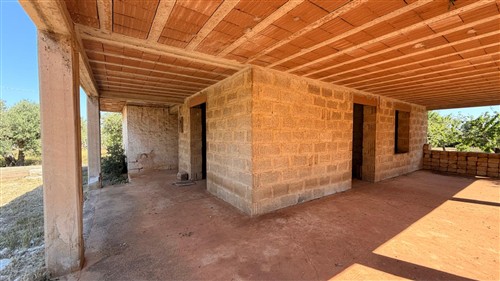 Fabbricato A Rustico Di Tre Vani & Acc., Antico Vano In Pietra E Veranda